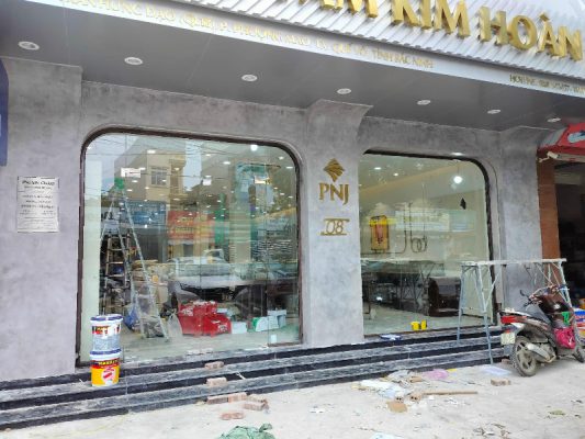 Dịch Vụ Sơn Giả Bê Tông Chuyên Nghiệp - Đối Tác Tin Cậy của PNJ 5 Sơn hiệu ứng Pukacolor